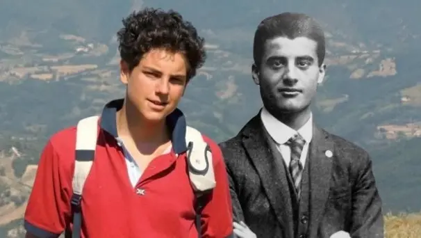 Living Simply in the Love of Christ: Inspired by Saint Pier Giorgio Frassati and Saint Carlo Acutis
