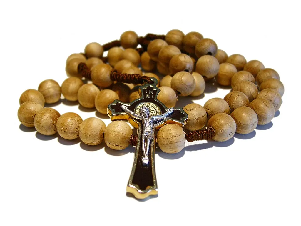 A Brief History of the Rosary: From Ancient Prayer Beads to Global Devotion